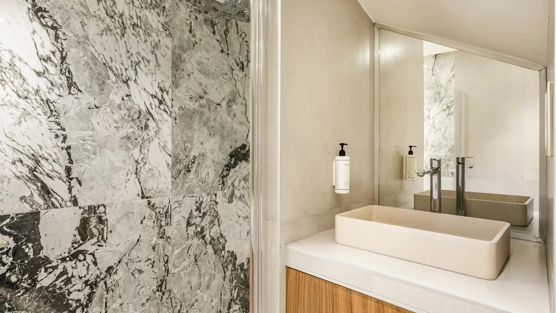Merveil - Luxury Suite -Marais - Bvd Saint Denis Paris Apartment